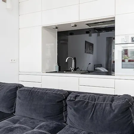 Rentplanet - Przy Moscie Lazienkowskim Apartamento *