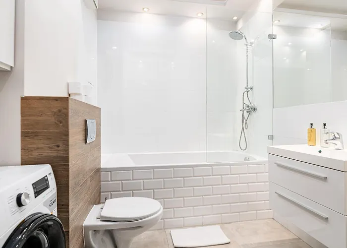 Rentplanet - Przy Moscie Lazienkowskim Warsaw